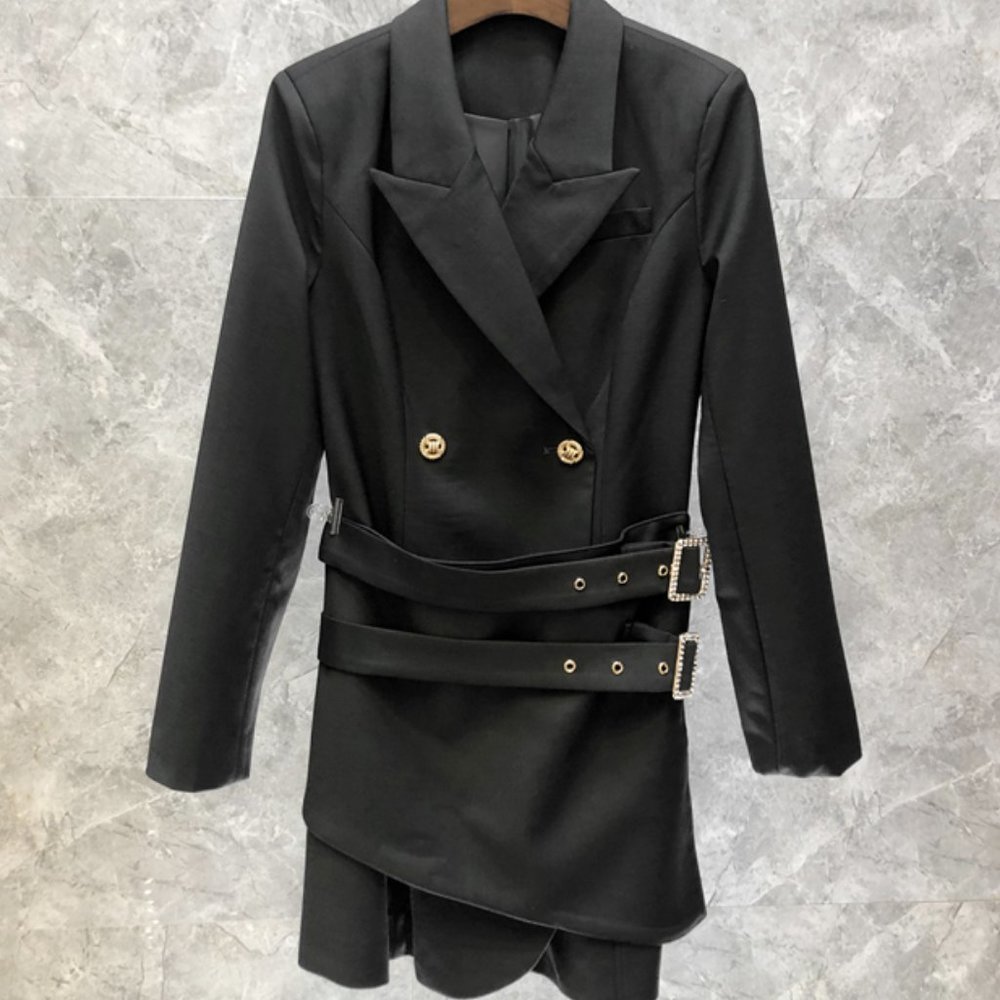 Waist seal design feeling jumpsuit skirt